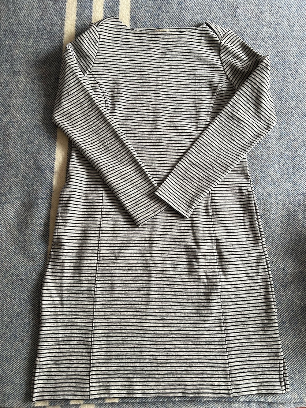 Duluth Trading Ponte Pro dress, size small NWT